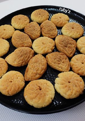 ঠেকুয়া (Thekua recipe in Bengali) রেসিপির প্রধান ছবি