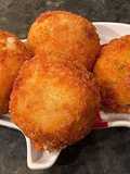 Περίσσεψε ριζότο; Φτιάξε arancini!