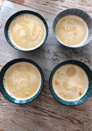 Une photo de Soupe de moules au curry