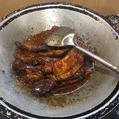 A picture of Terong Balado.