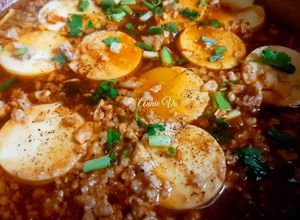 Hình của món Đậu hũ trứng rim thịt.