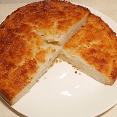 A picture of Rice cake (Mkate wa mchele.