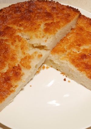 A picture of Rice cake (Mkate wa mchele.