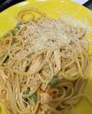 Spaghetti con pollo y arveja (Receta de mi abuela) 👵🏼