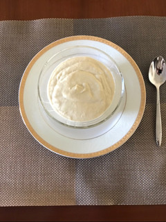 Una foto de Crema de mango y leche de coco