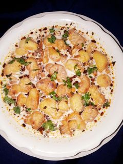 दही फुल्की (Dahi Phulki recipe in hindi) रेसिपी मुख्य फोटो