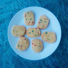 A picture of Karachi Biscuits.