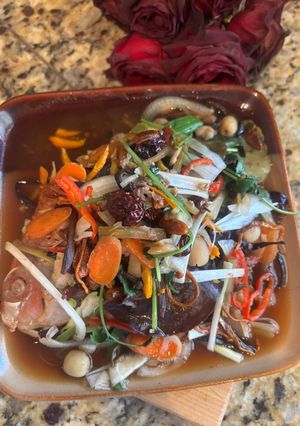 A picture of Steamed Red Snapper.