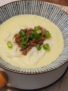 蒸蛋肉燥乾麵 的食譜成品照片