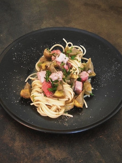 Foto di Spaghetti carciofi e tonno