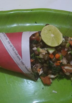 चणा मसाला (Chana masala recipe in marathi) रेसिपी चे मुख्य फोटो 