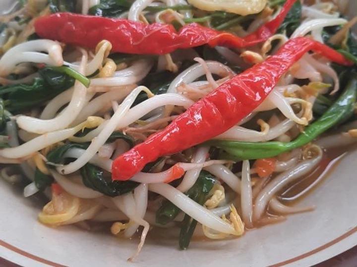 Langkah Gampang Membuat Resep Tumis kangkung tauge sambal goreng terasi yang Enak Banget Anti Ribet, Lezat Sekali