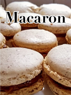 Una foto de Macarons💛