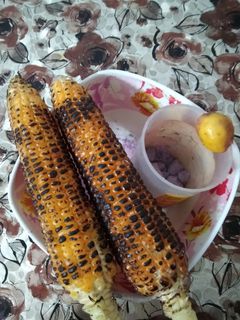 भूने भुट्टे (Bhune Bhutte recipe in Hindi) रेसिपी मुख्य फोटो