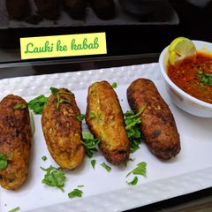 A picture of Lauki ke kabab.