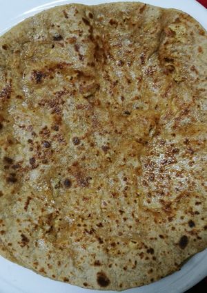 A picture of Mooli ke parathay.
