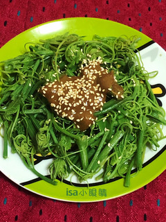 芝麻醬拌龍鬚菜 的食譜成品照片