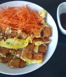 trứng rán tương