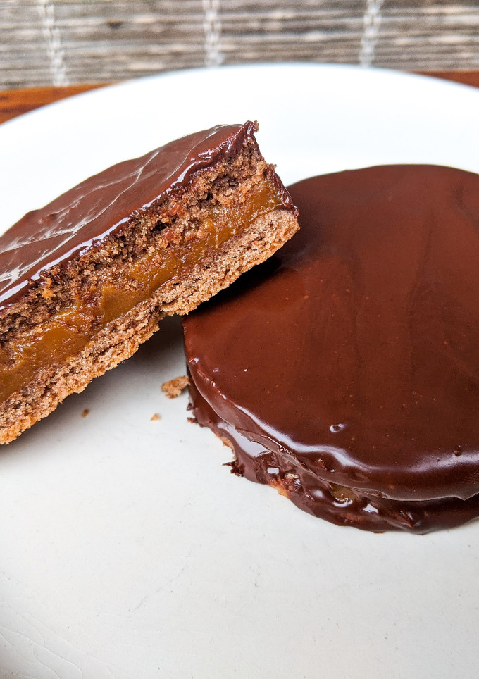 Una foto de Alfajores de chocolate