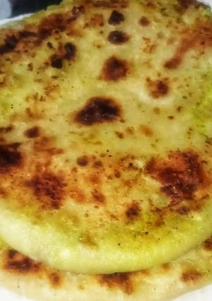 মটর কুলচা (Matar kulcha recipe in Bengali) রেসিপির প্রধান ছবি