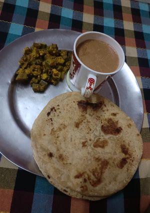 भिन्डी(bhindi recipe in hindi) रेसिपी मुख्य फोटो