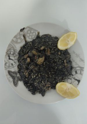 Una foto de Arroz Negro Express
