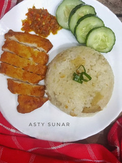 Foto resep Nasi Hainan Crispy (Crispy Chicken Rice)