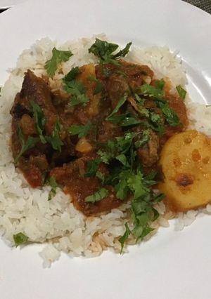 Una foto de Estofado con carne asada