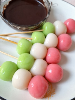 Foto resep Mochi Dango Saus Cokelat
