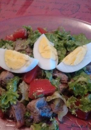 Una foto de Ensalada fácil y rápida 😉😉
