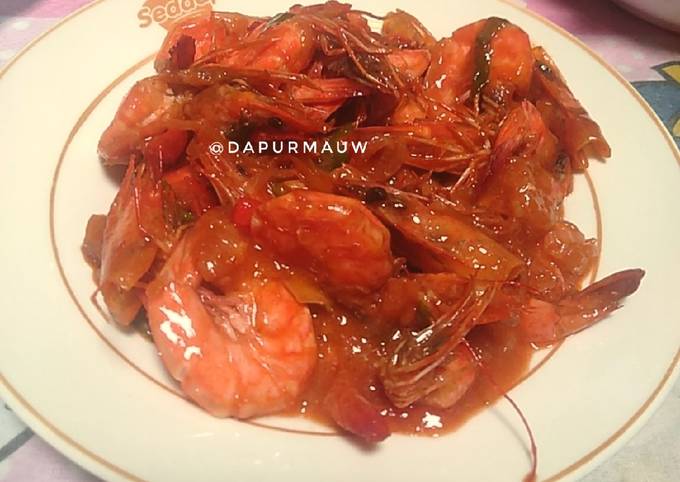 (50) Udang Saus Padang