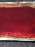Tarta de queso de la Viña con sirope de frambuesa