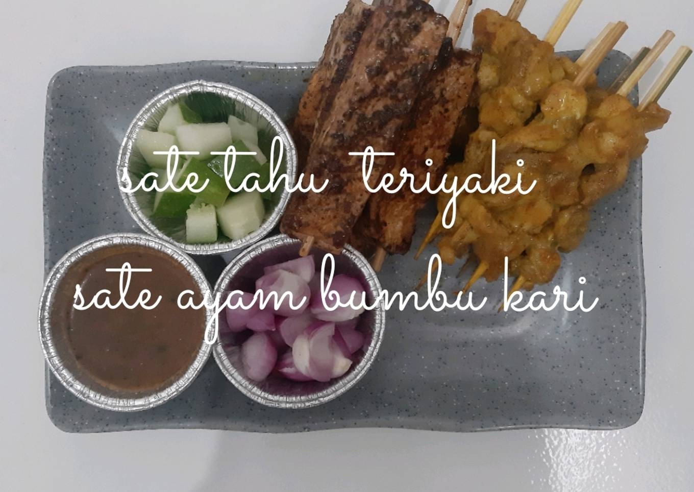 Sate tahu teriyaki & sate ayam bumbu kari (panggang teflon)