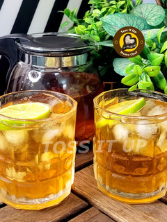 A picture of Super Refreshing Lemon Ginger Infused Classic Iced Tea.