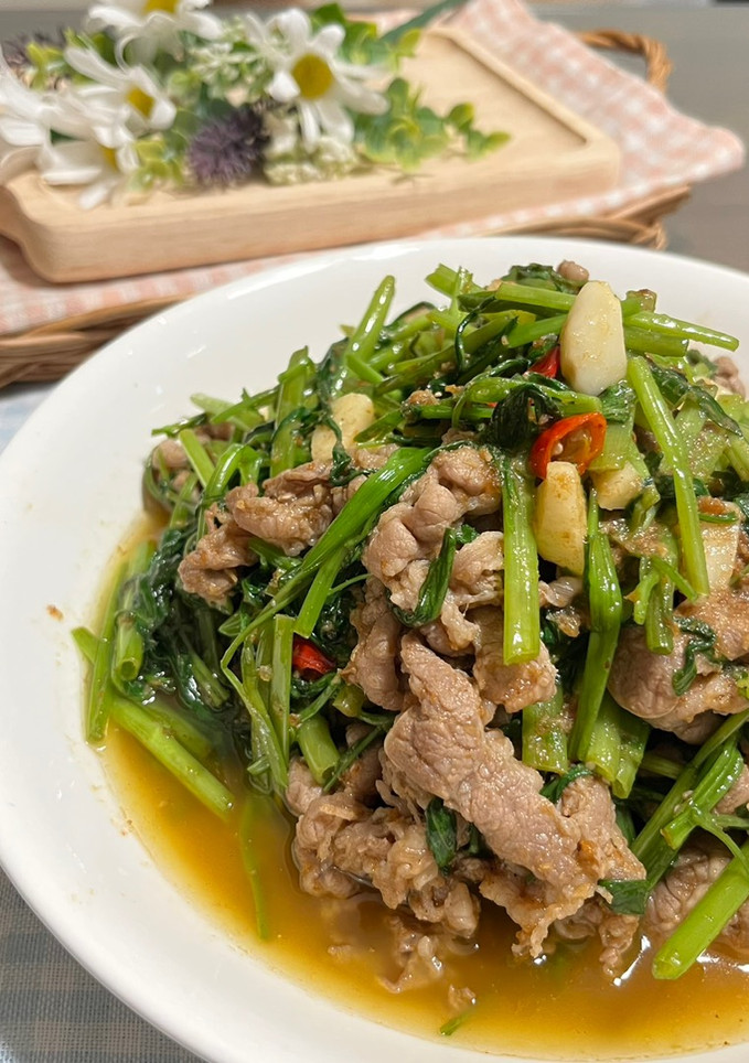 沙茶牛肉炒空心菜 的食譜成品照片