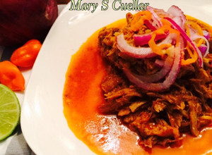 Una foto de Estilo Cochinita pibil 🐷🐖