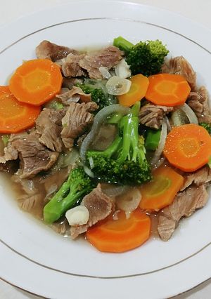 Foto resep Cah Brokoli Wortel Daging