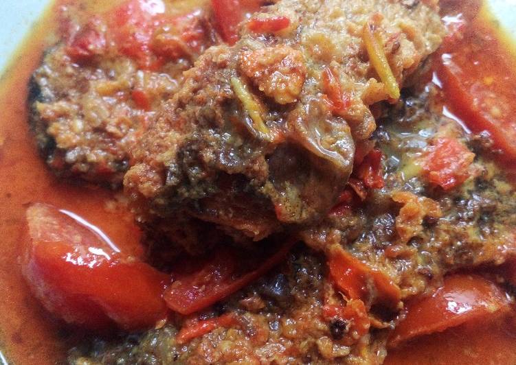 Cara buat Sayur ikan patin kuah merah pedas yang nikmat Untuk Jualan