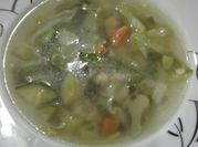 Una foto de caldo de ajo