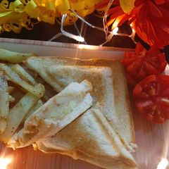 Potatoes cutlets sandwich A picture of Potatoes cutlets sandwich.