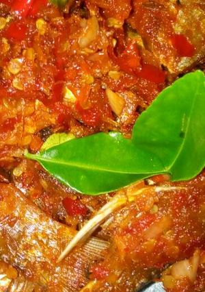 Foto resep Tumis Ikan Asin Pedas sederhana 😋