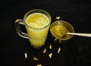 A picture of Aam panna.