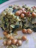 Spanakorizo (arroz vegano griego con limón espinaca y garbanzos)