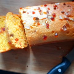 A picture of Semolina mango cake.