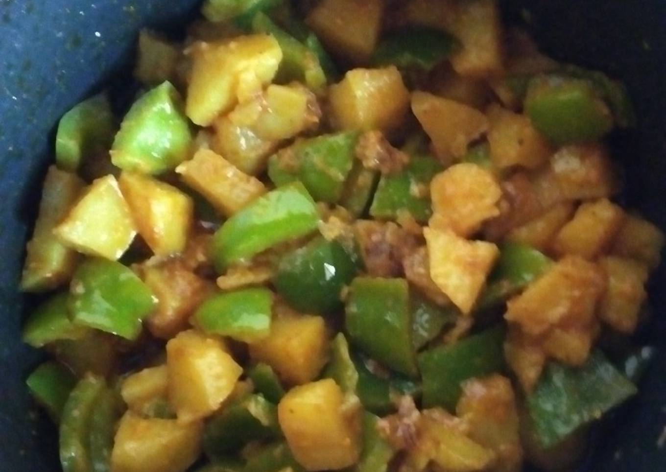 Shimla mirch with aloo ki bhujia