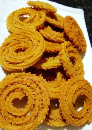 A picture of Wheat chakli.