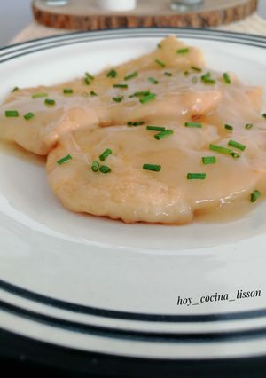 Una foto de Filetes de pollo en salsa de limón