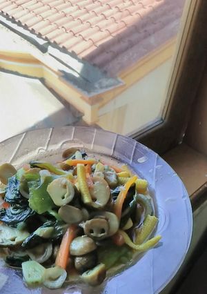 Foto resep 6. Oseng Putren, jamur kancing, sawi dan wortel