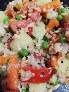 Una foto de Ensaladilla saludable variada sin mayonesa