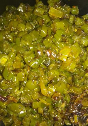 A picture of Onion beans fry.
